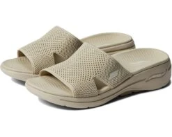SKECHERS Performance Go Walk Arch Fit Knit Slide