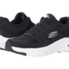 SKECHERS Arch Fit Charge Back