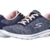 SKECHERS Performance Go Walk 5 - True