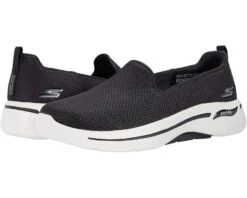 SKECHERS Performance Go Walk Arch Fit